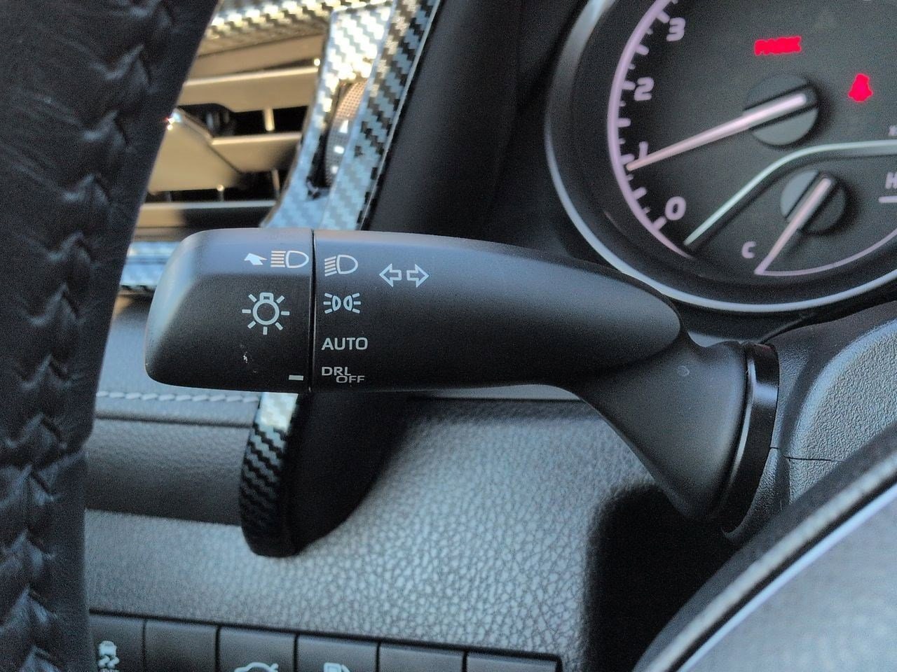 Thumbnail: 2021 Toyota Camry - 25