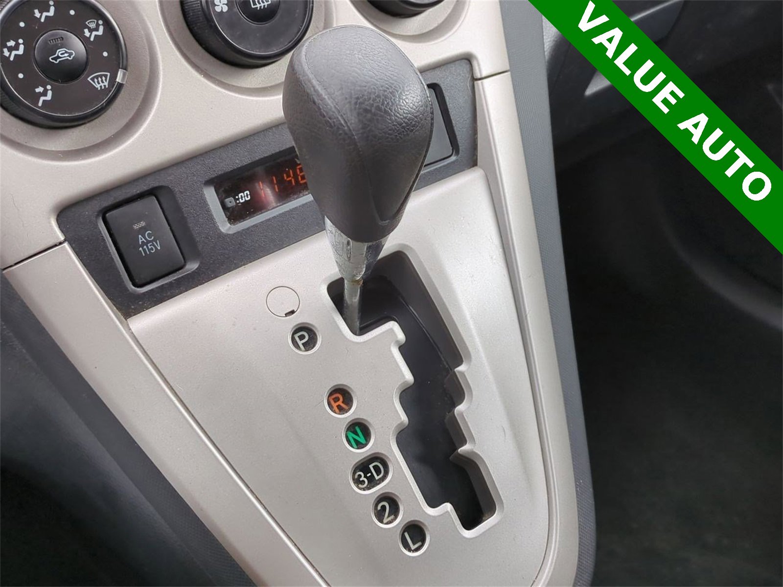 Thumbnail: 2009 Toyota Matrix - 25