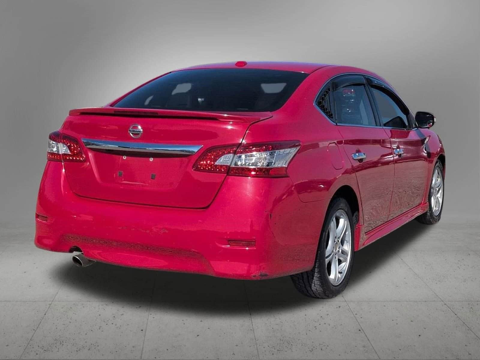 Thumbnail: 2015 Nissan Sentra - 6