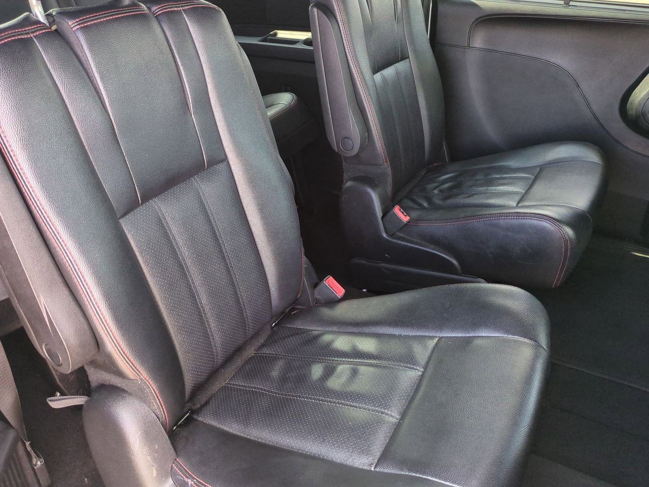 Thumbnail: 2019 Dodge Grand Caravan - 19