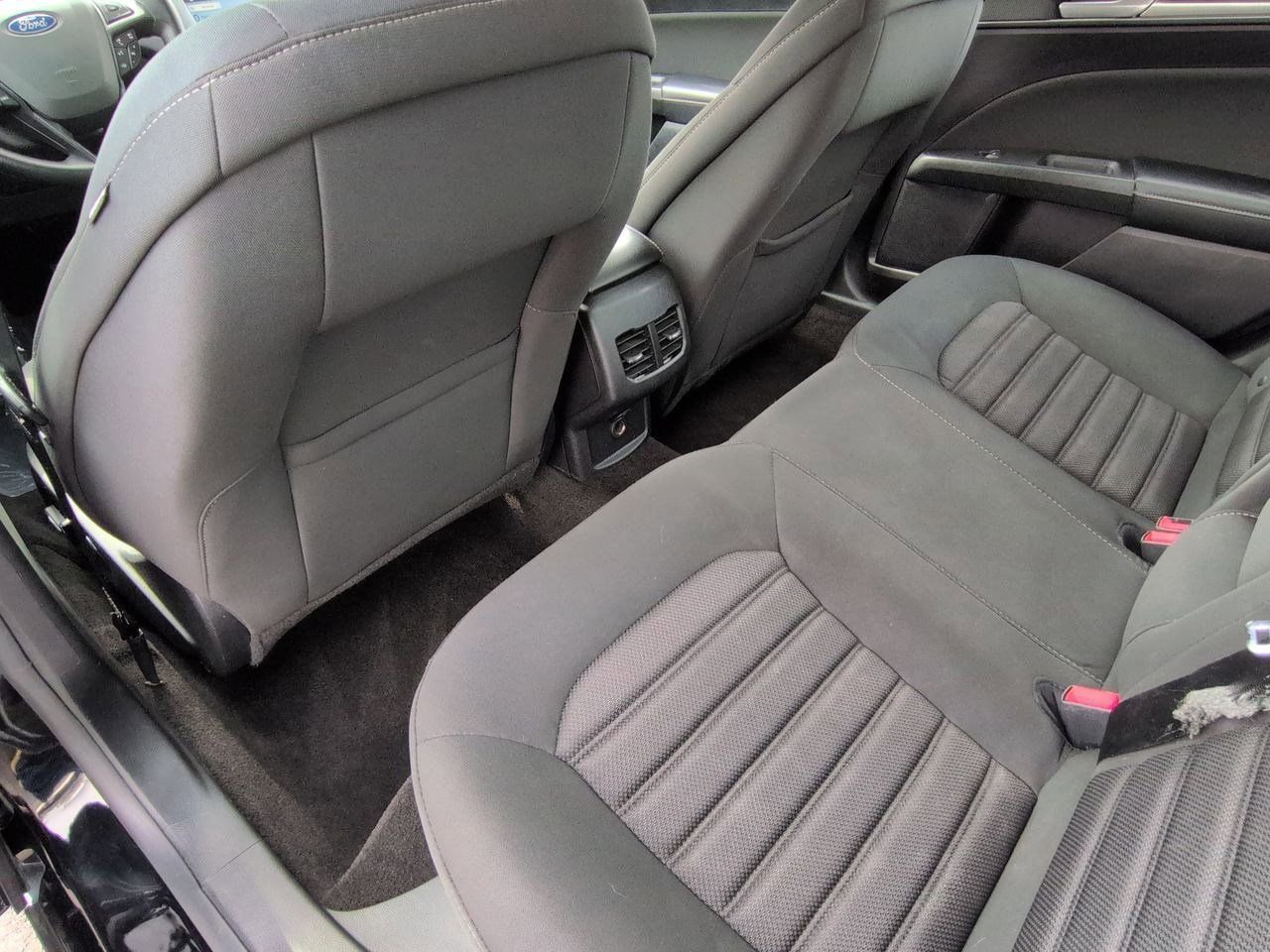 Thumbnail: 2018 Ford Fusion - 18