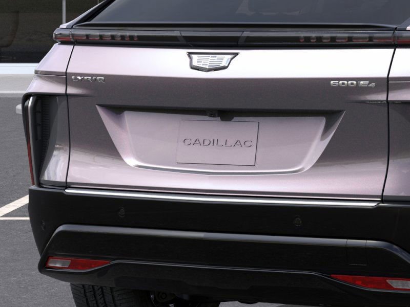Thumbnail: 2025 Cadillac Lyriq - 14