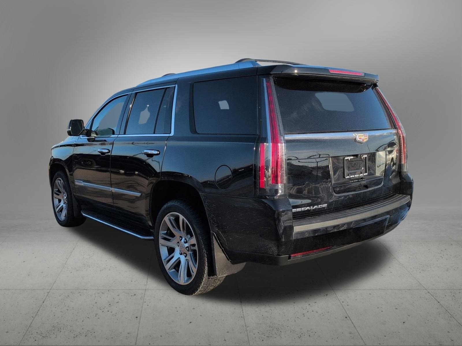 Thumbnail: 2020 Cadillac Escalade - 4
