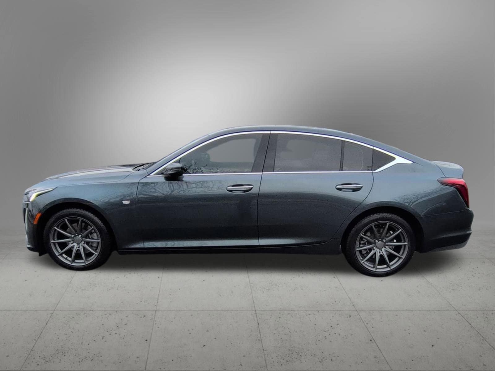 Thumbnail: 2021 Cadillac CT5 - 3