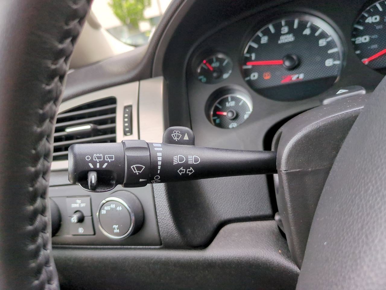 2014 Chevrolet Tahoe LT 27