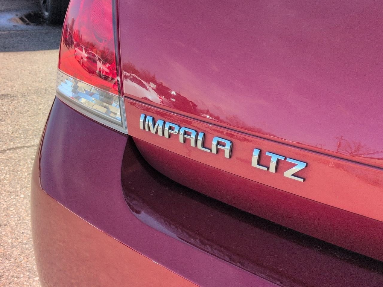 Thumbnail: 2012 Chevrolet Impala - 12