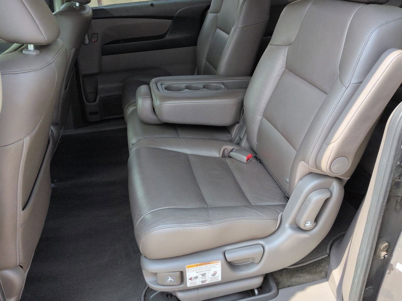 Thumbnail: 2012 Honda Odyssey - 20