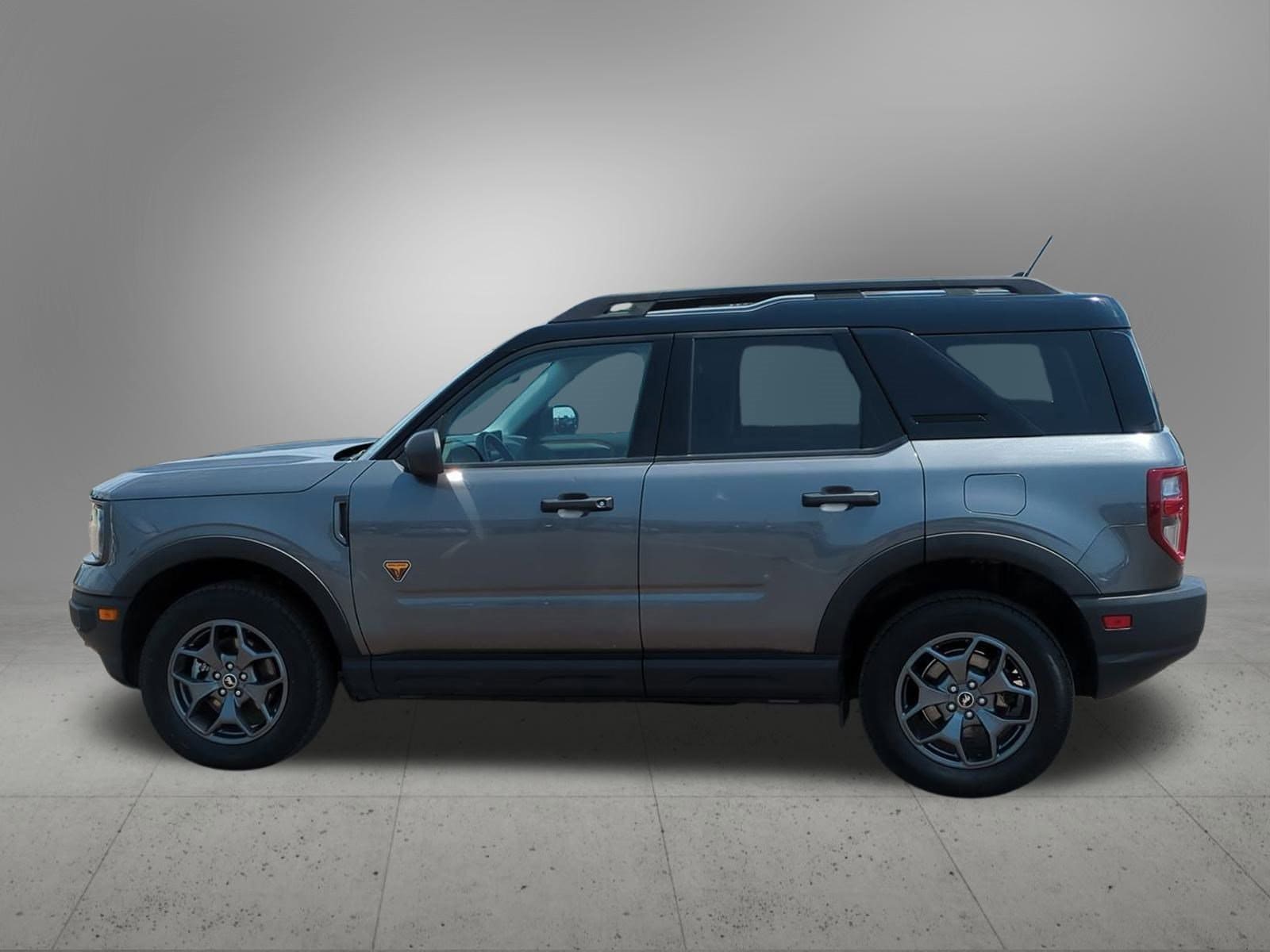 Thumbnail: 2021 Ford Bronco Sport - 3