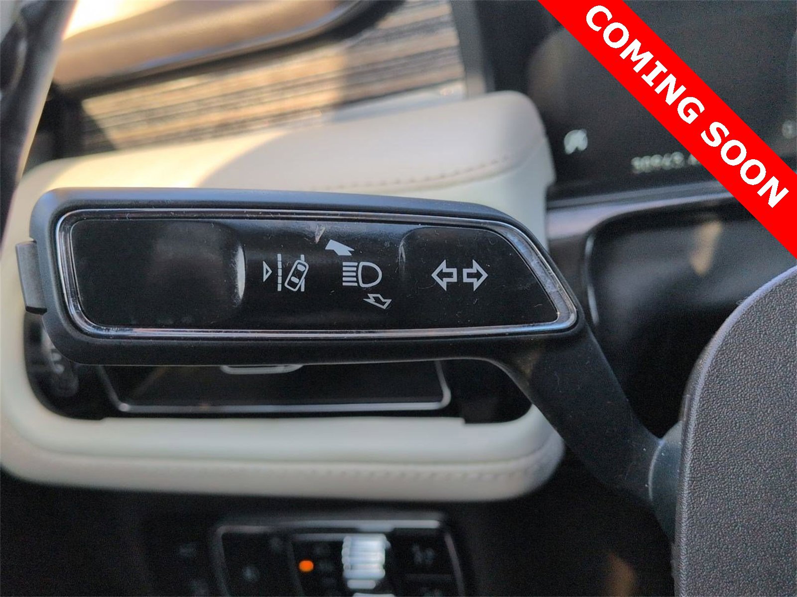 Thumbnail: 2023 Lincoln Nautilus - 28