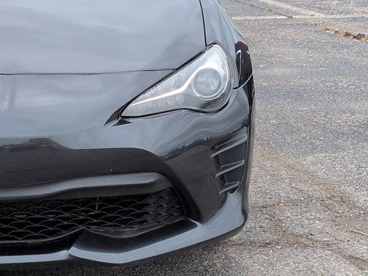 Thumbnail: 2017 Toyota 86 - 10