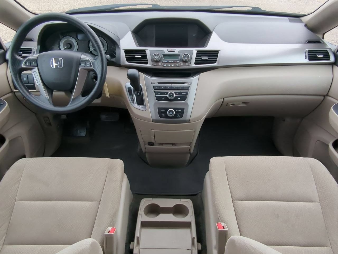 2016 Honda Odyssey LX - Photo 13
