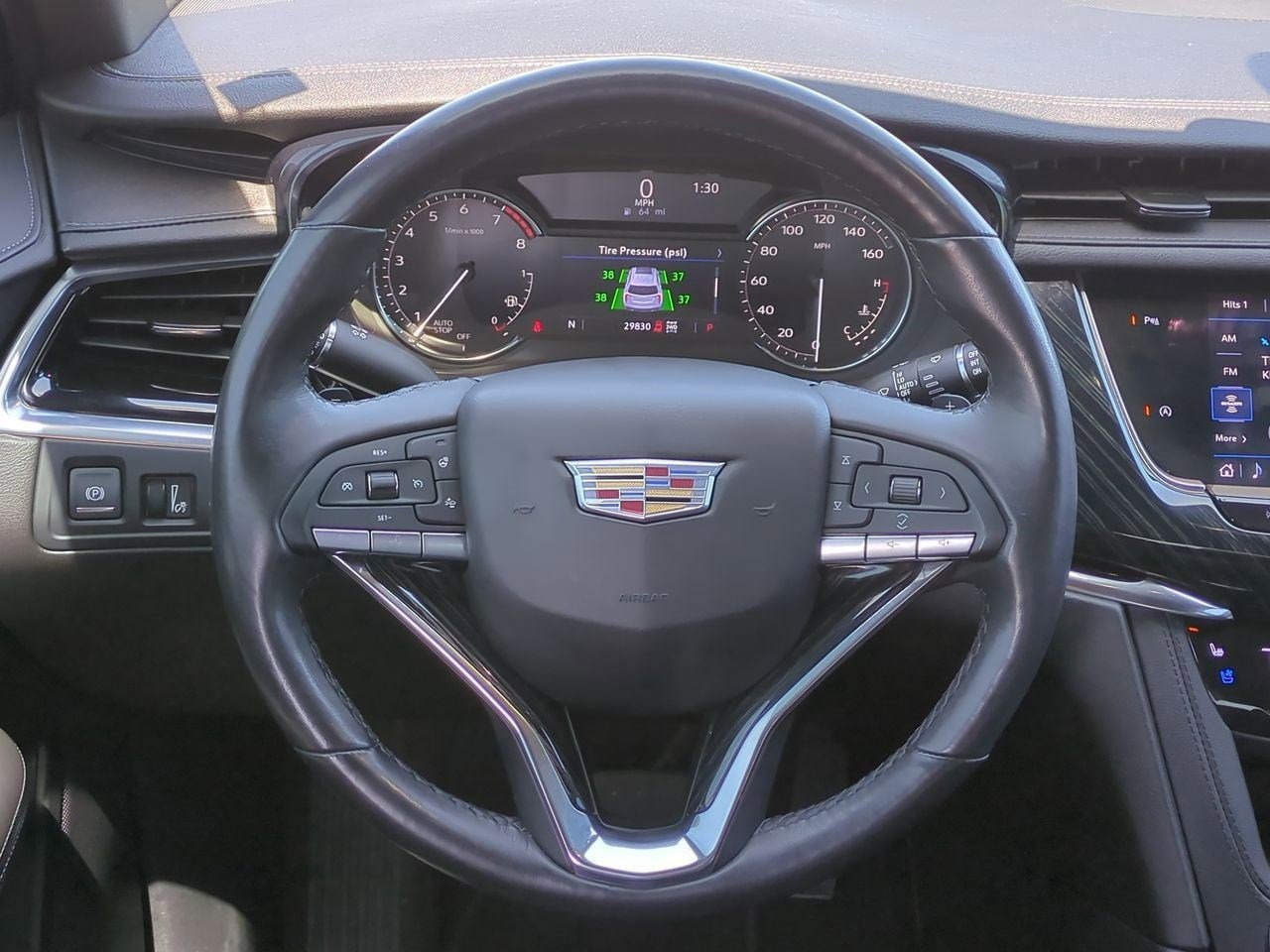 2022 Cadillac XT6 Premium Luxury 24