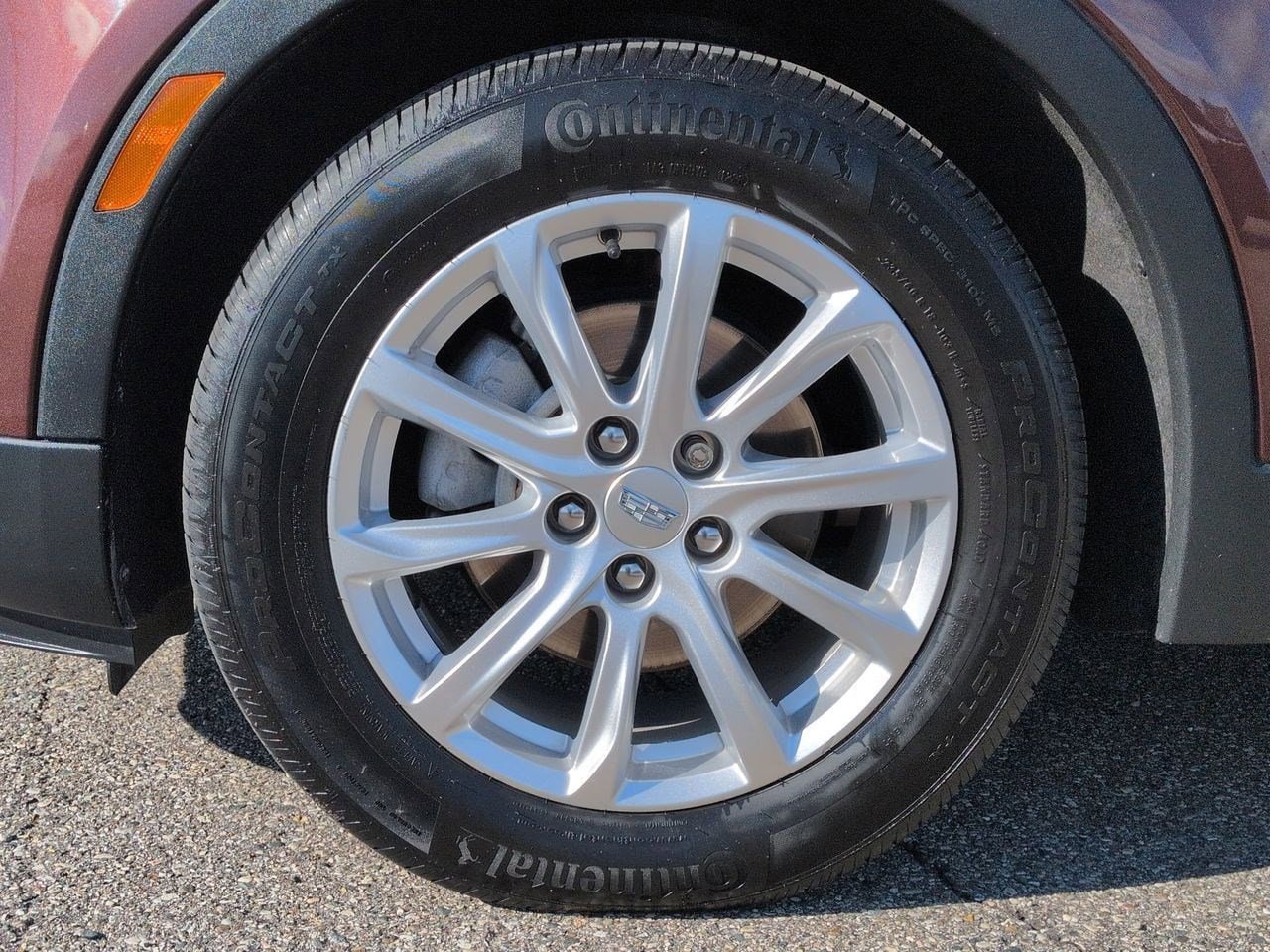 Thumbnail: 2022 Cadillac XT4 - 13