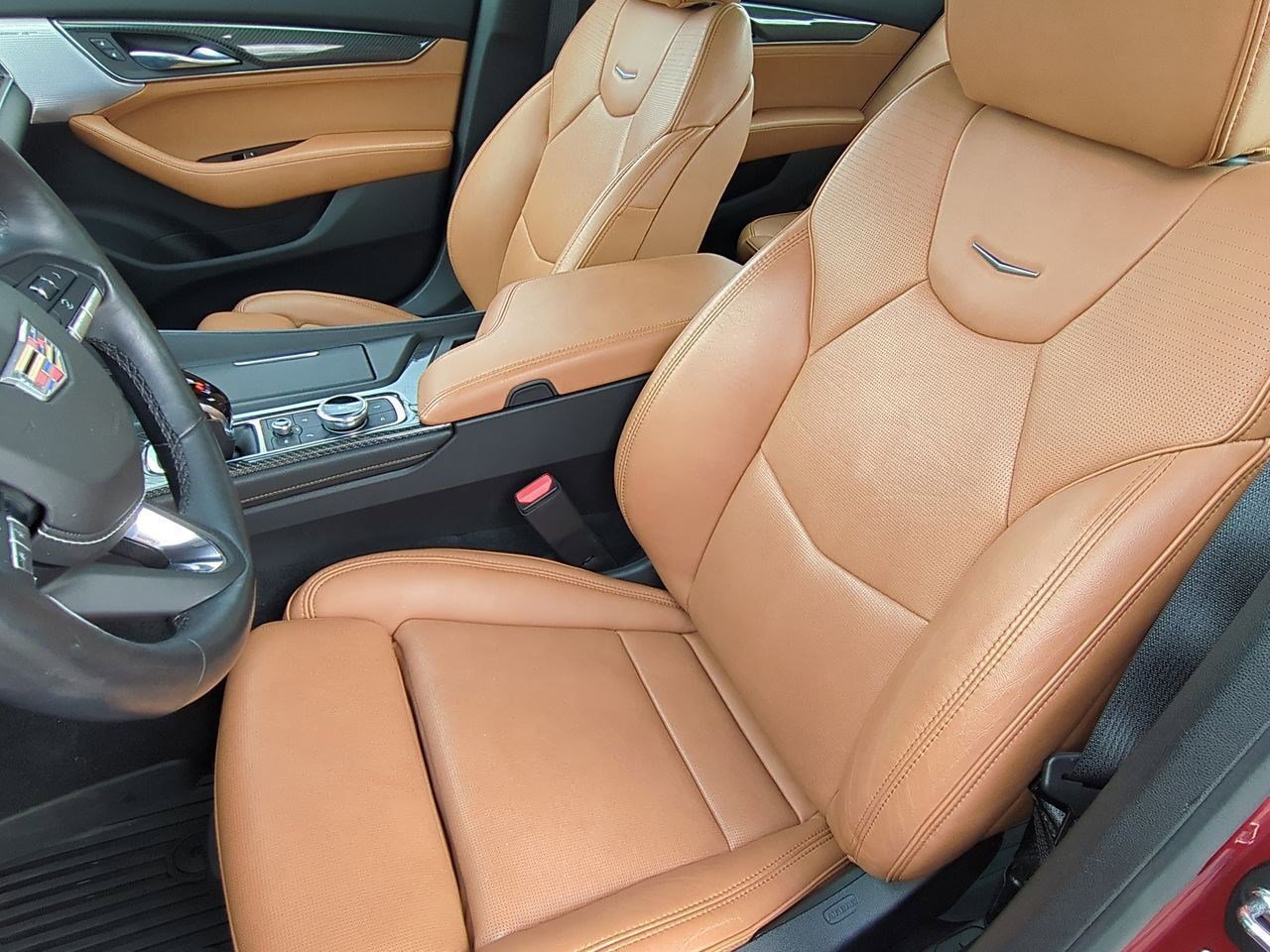 Thumbnail: 2023 Cadillac CT5 - 15