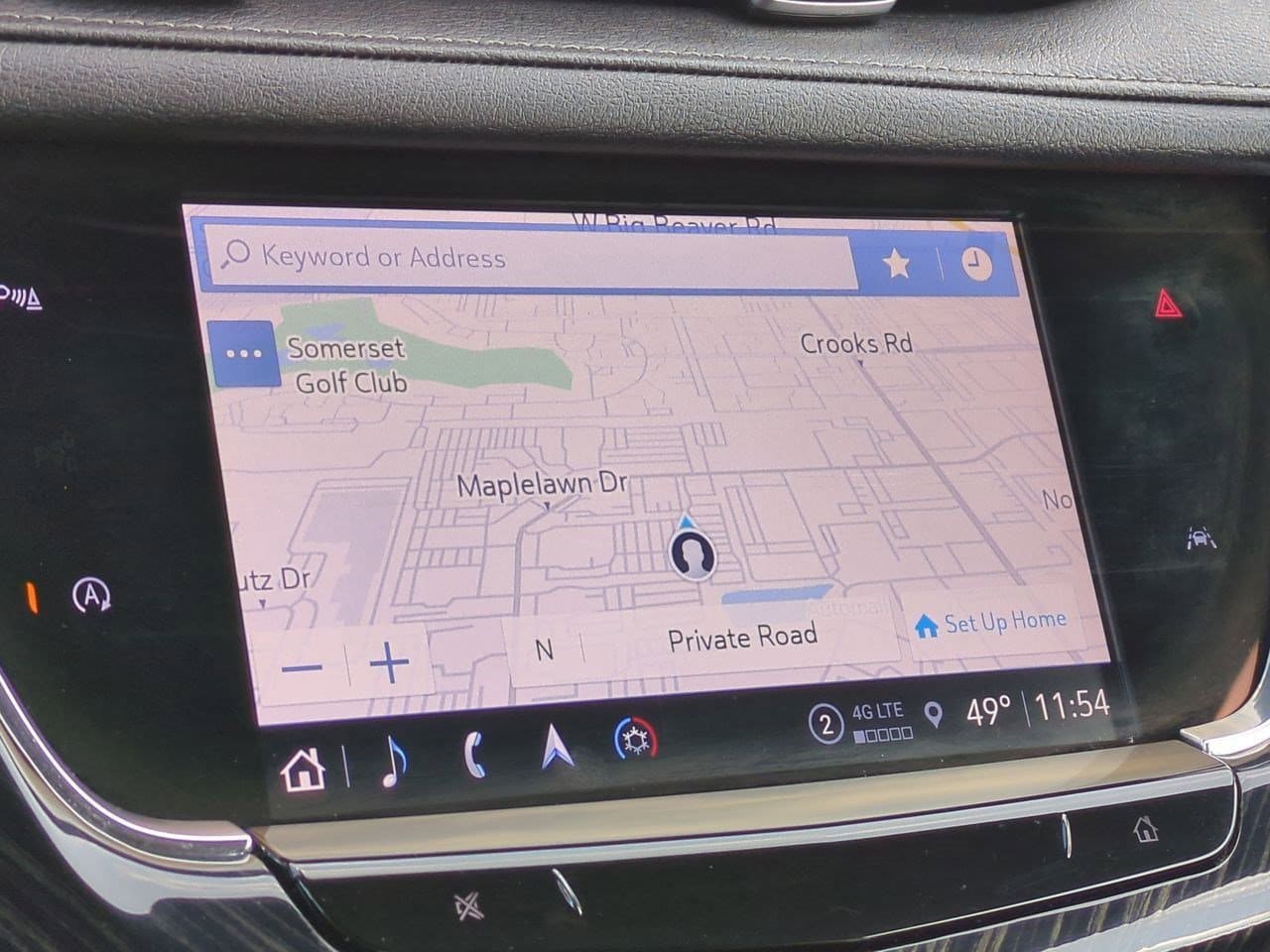 Thumbnail: 2024 Cadillac XT6 - 30