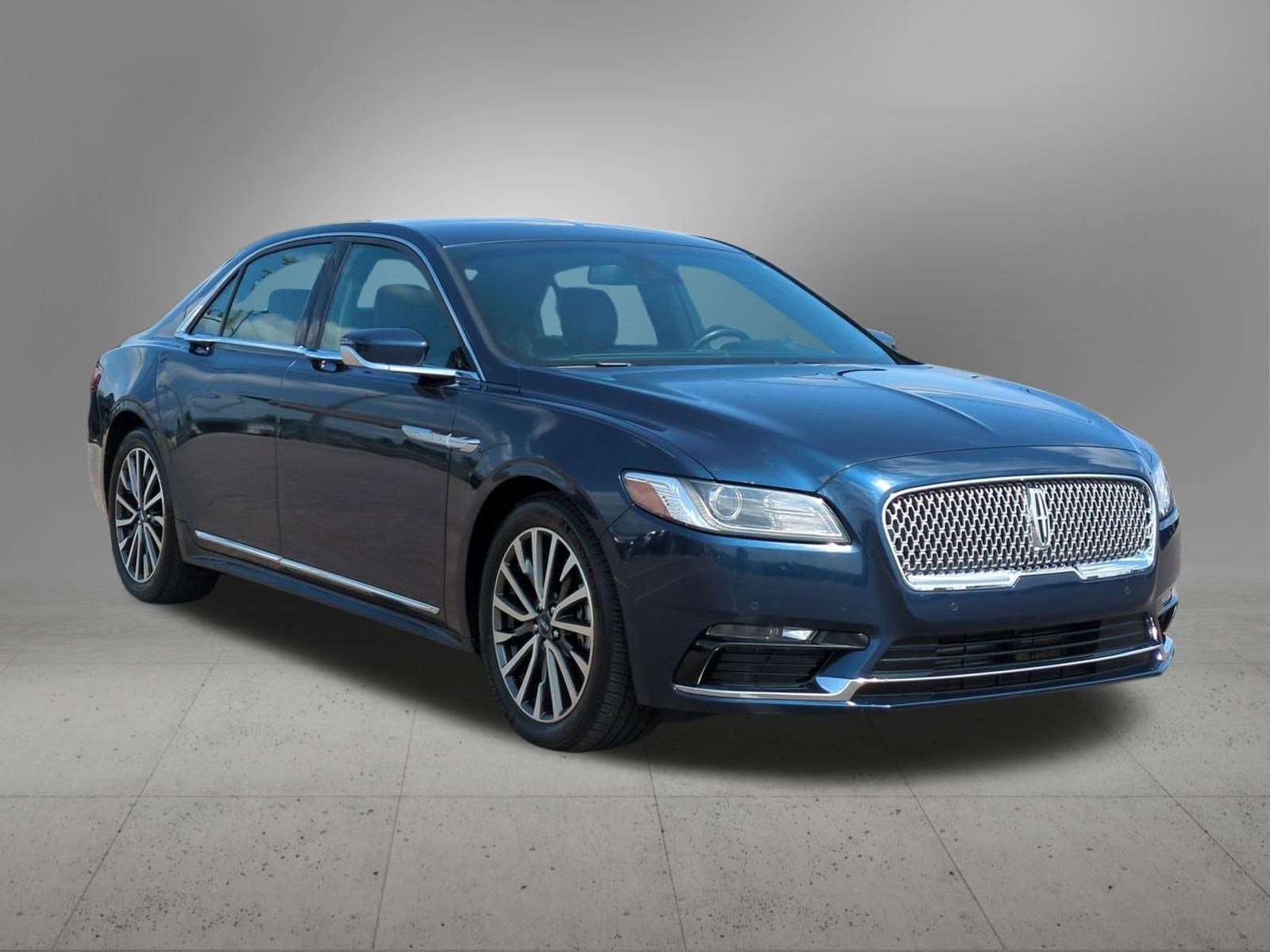 Thumbnail: 2017 Lincoln Continental - 8