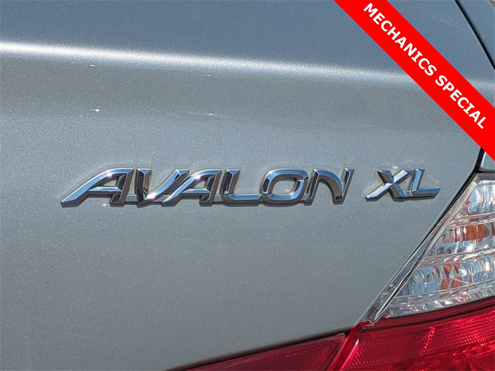 Thumbnail: 2004 Toyota Avalon - 11