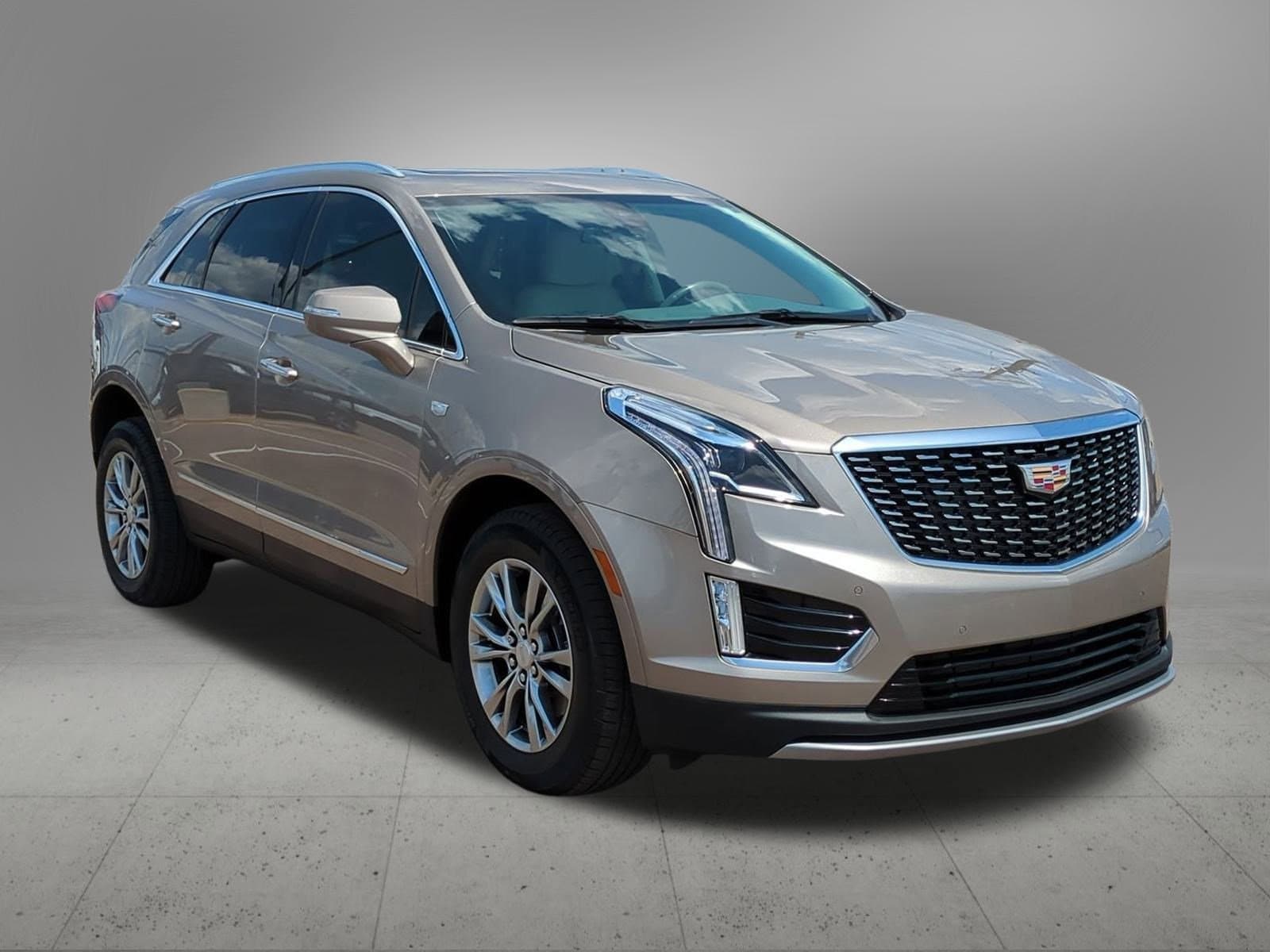 Thumbnail: 2022 Cadillac XT5 - 8
