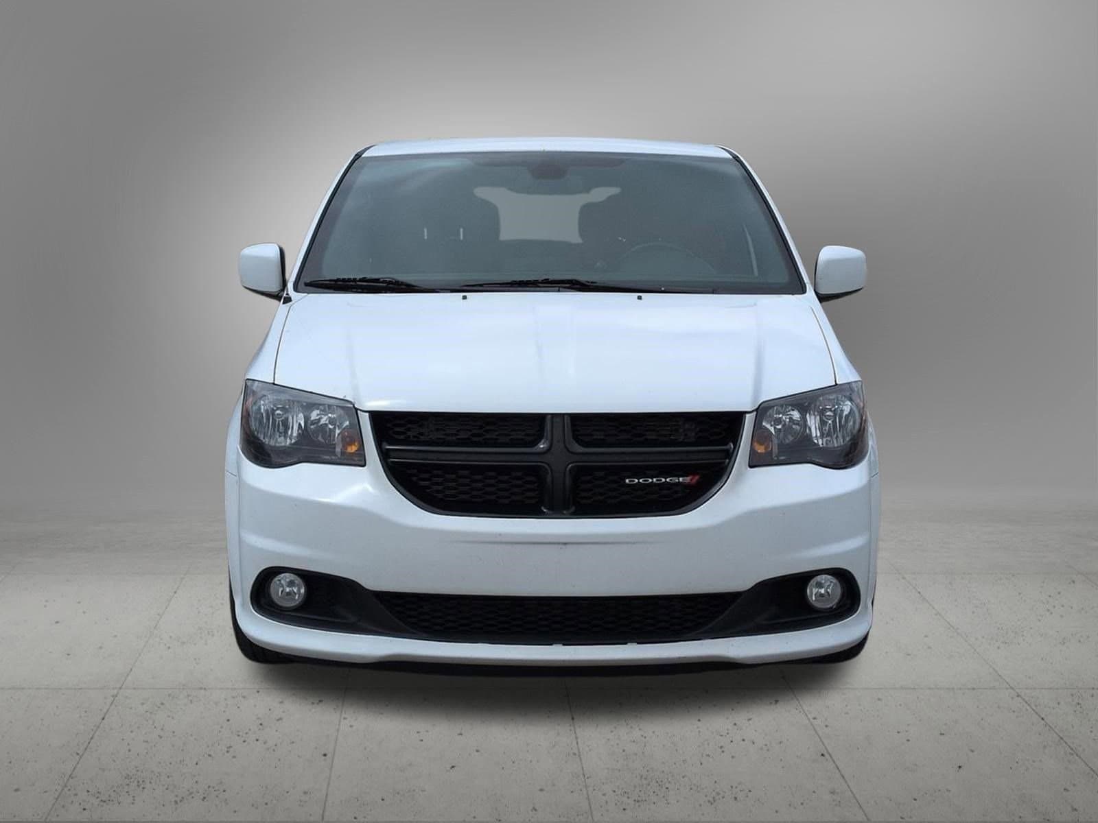 Thumbnail: 2019 Dodge Grand Caravan - 8