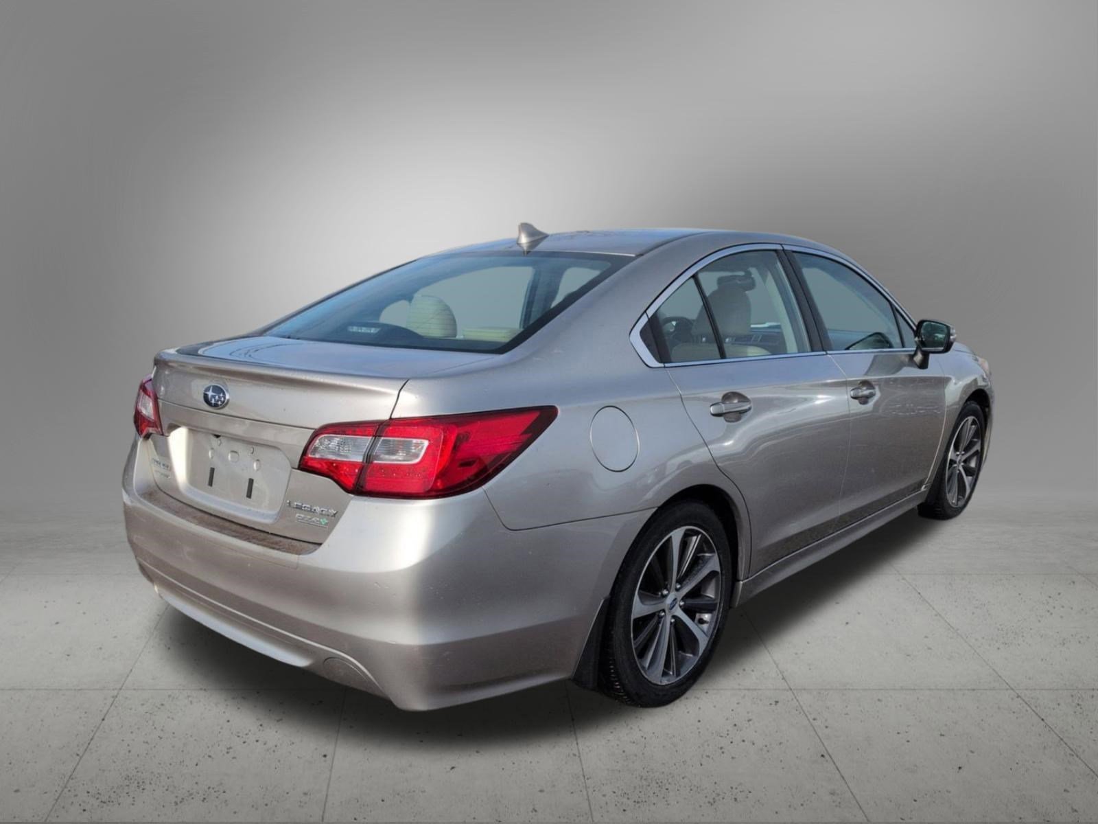Thumbnail: 2016 Subaru Legacy - 6