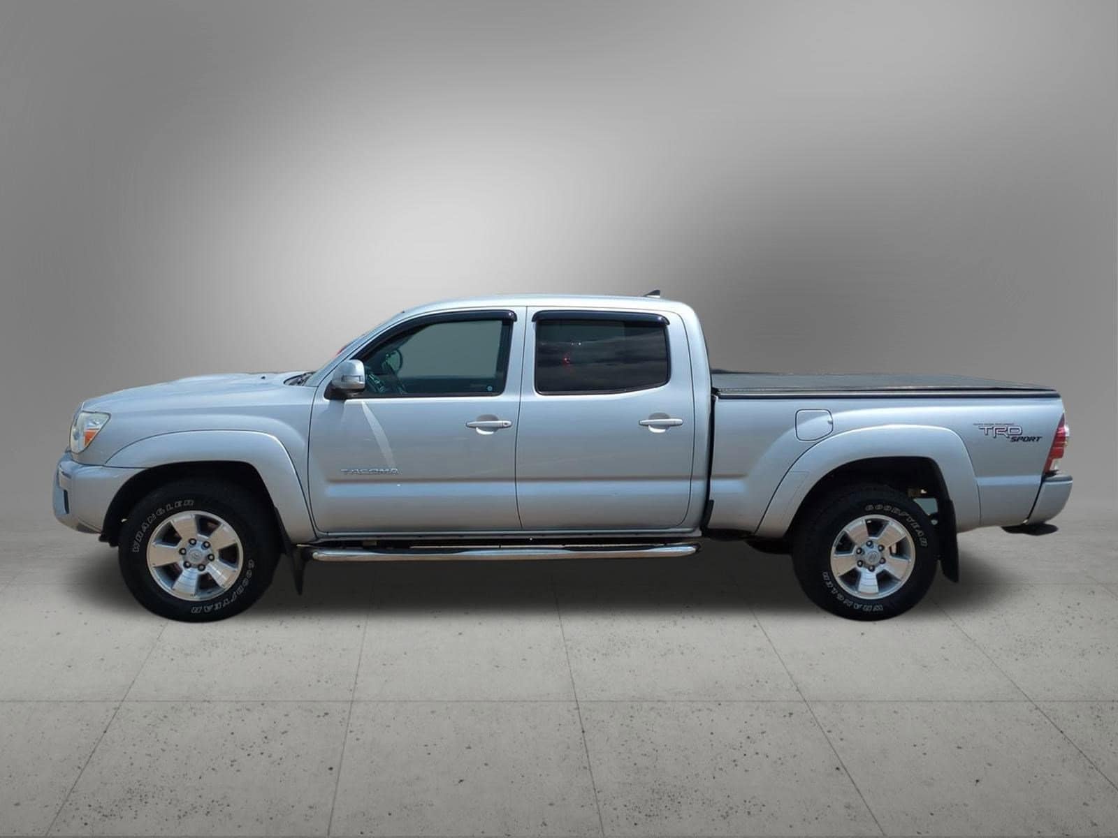 Thumbnail: 2012 Toyota Tacoma - 3