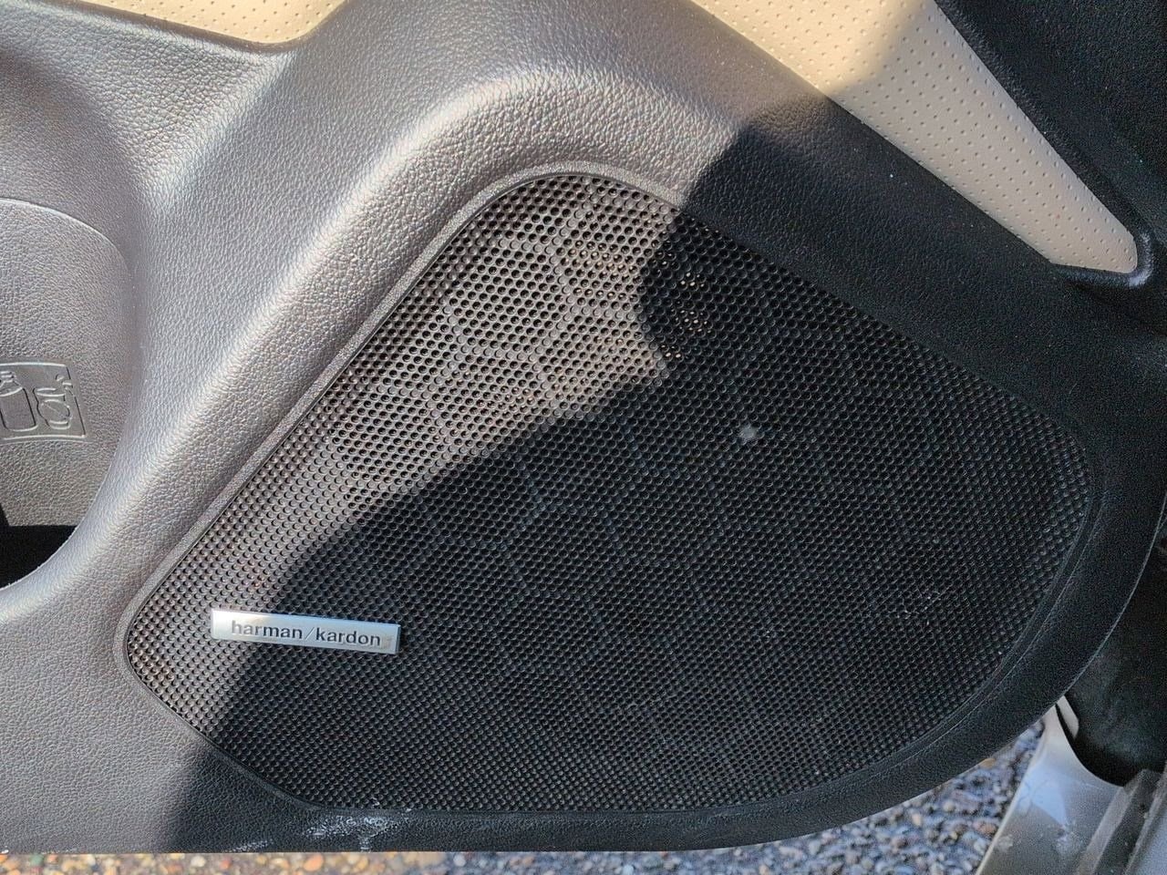 Thumbnail: 2016 Subaru Legacy - 29