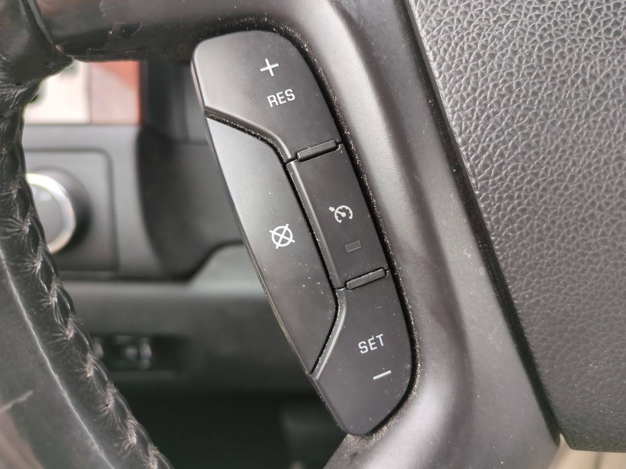 Thumbnail: 2008 Chevrolet Silverado 3500 - 23