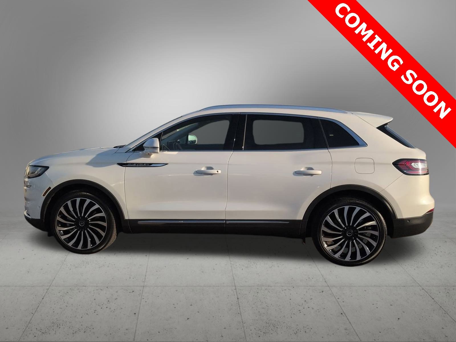 2023 Lincoln Nautilus Black Label photo 3