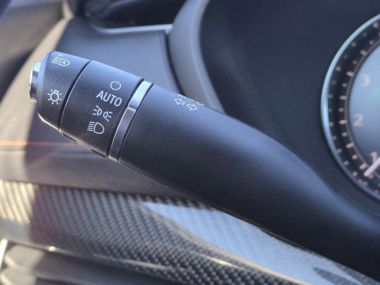 Thumbnail: 2023 Cadillac XT4 - 27