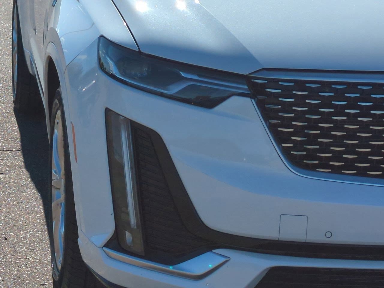 Thumbnail: 2024 Cadillac XT6 - 10