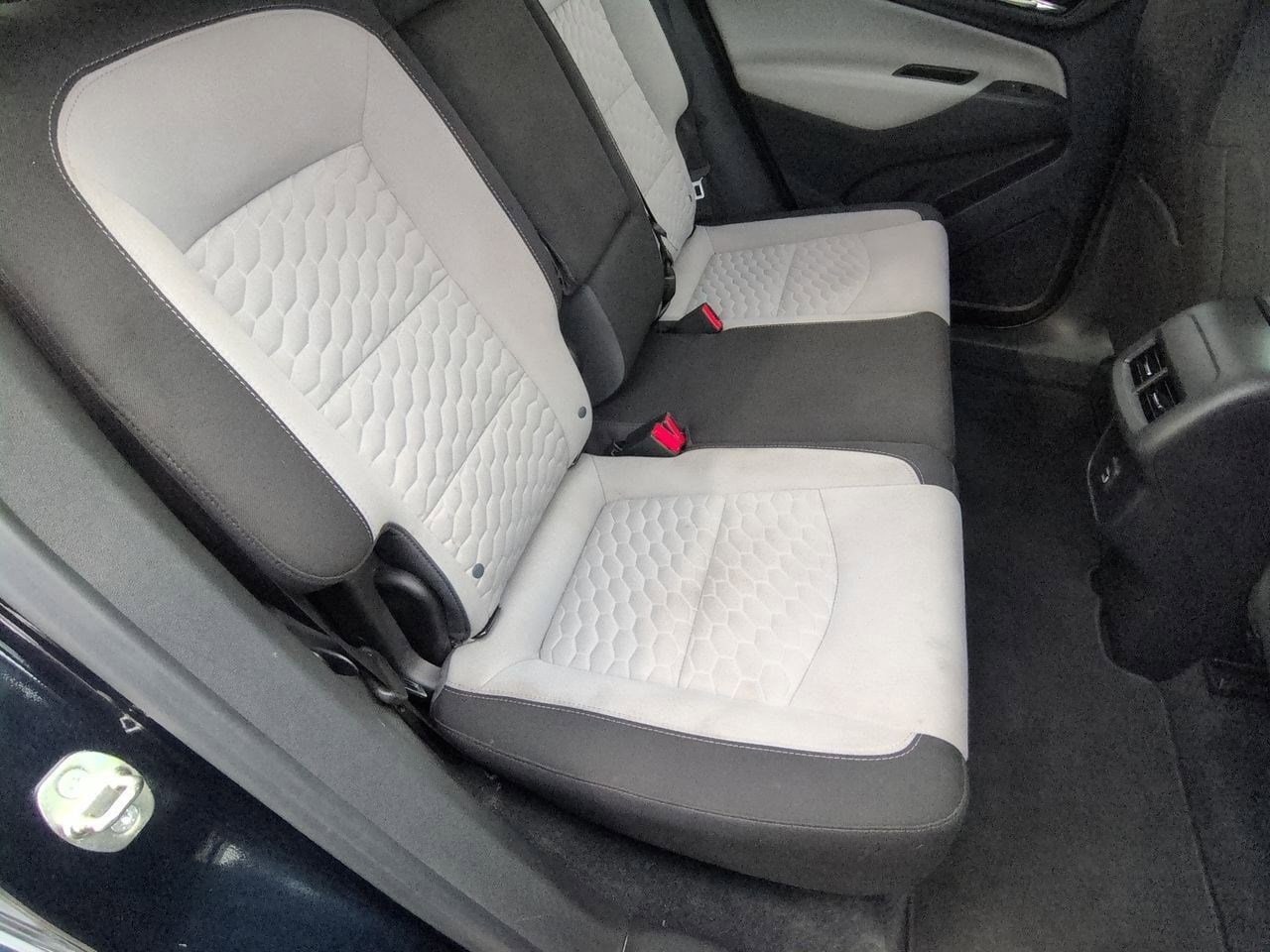 Thumbnail: 2020 Chevrolet Equinox - 20