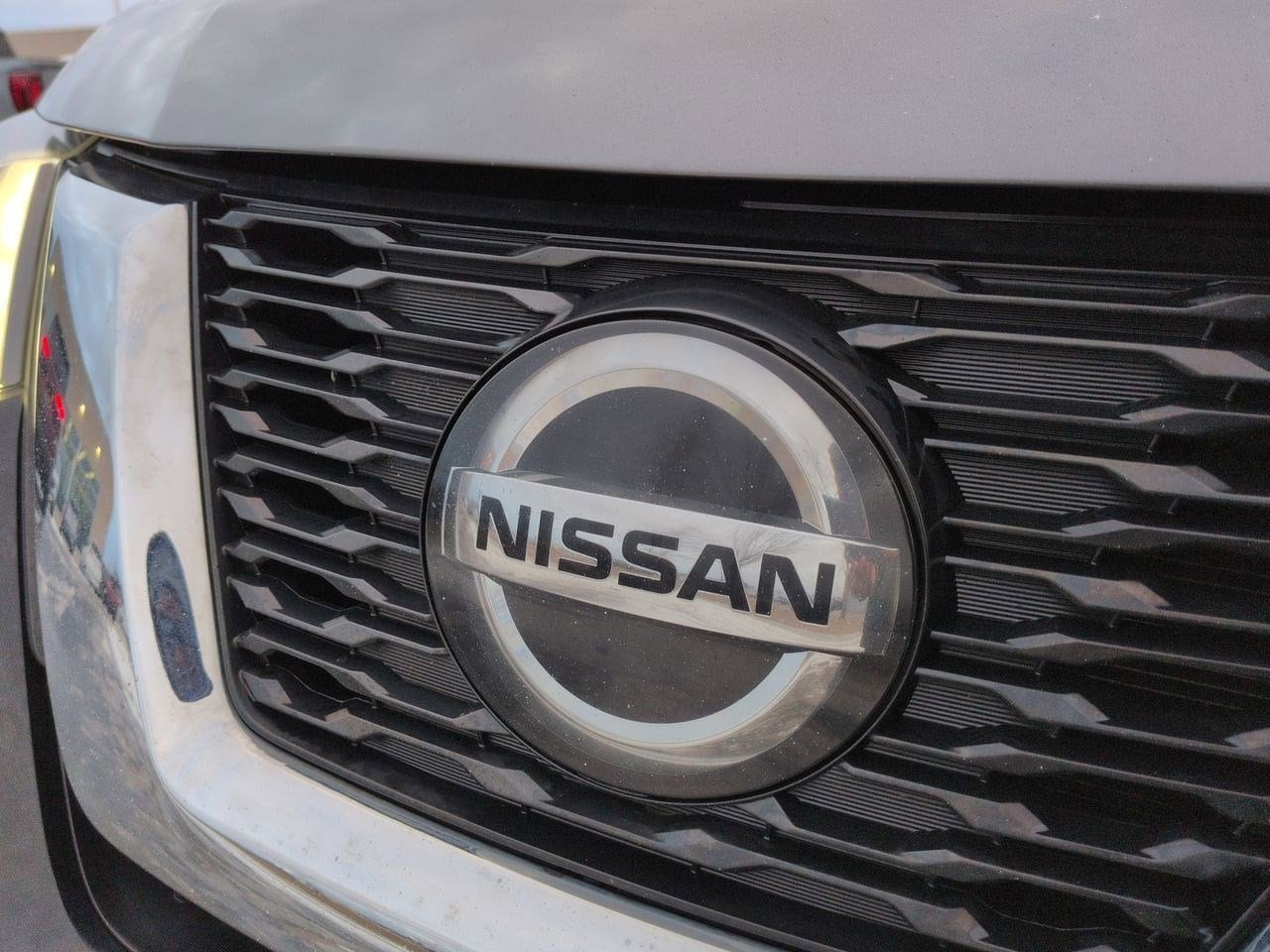 Thumbnail: 2020 Nissan Rogue - 10