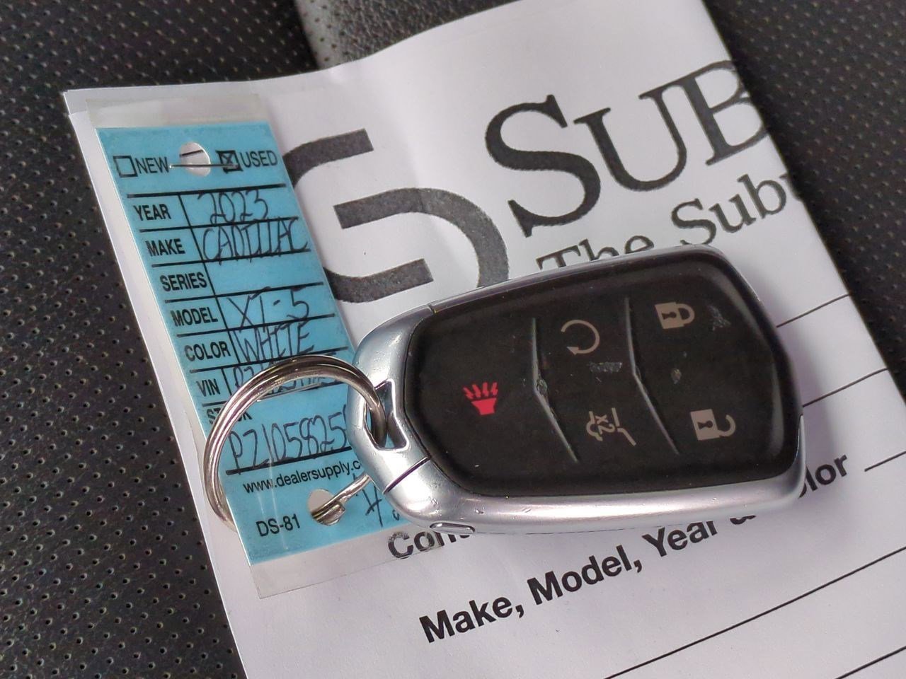 Thumbnail: 2023 Cadillac XT5 - 35