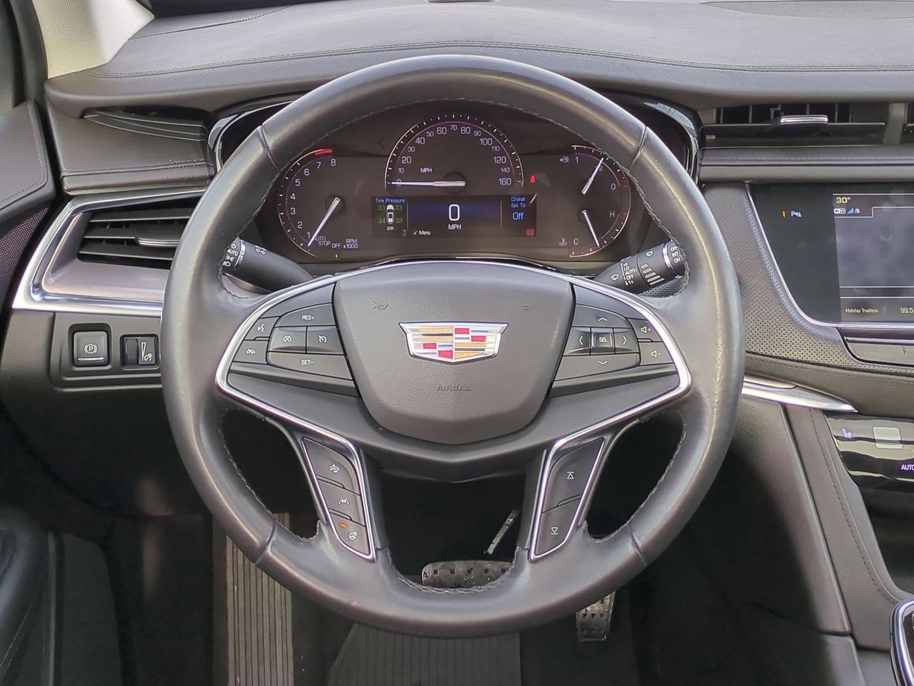 Thumbnail: 2018 Cadillac XT5 - 24