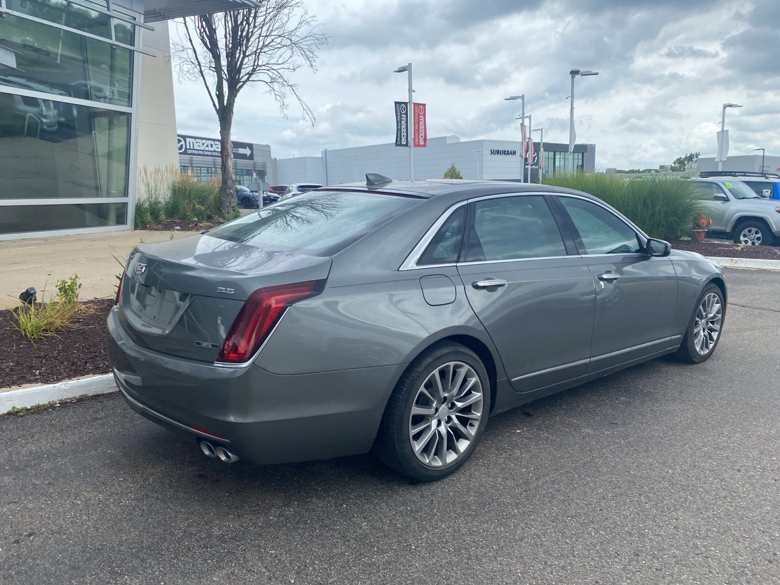 Thumbnail: 2017 Cadillac CT6 - 6