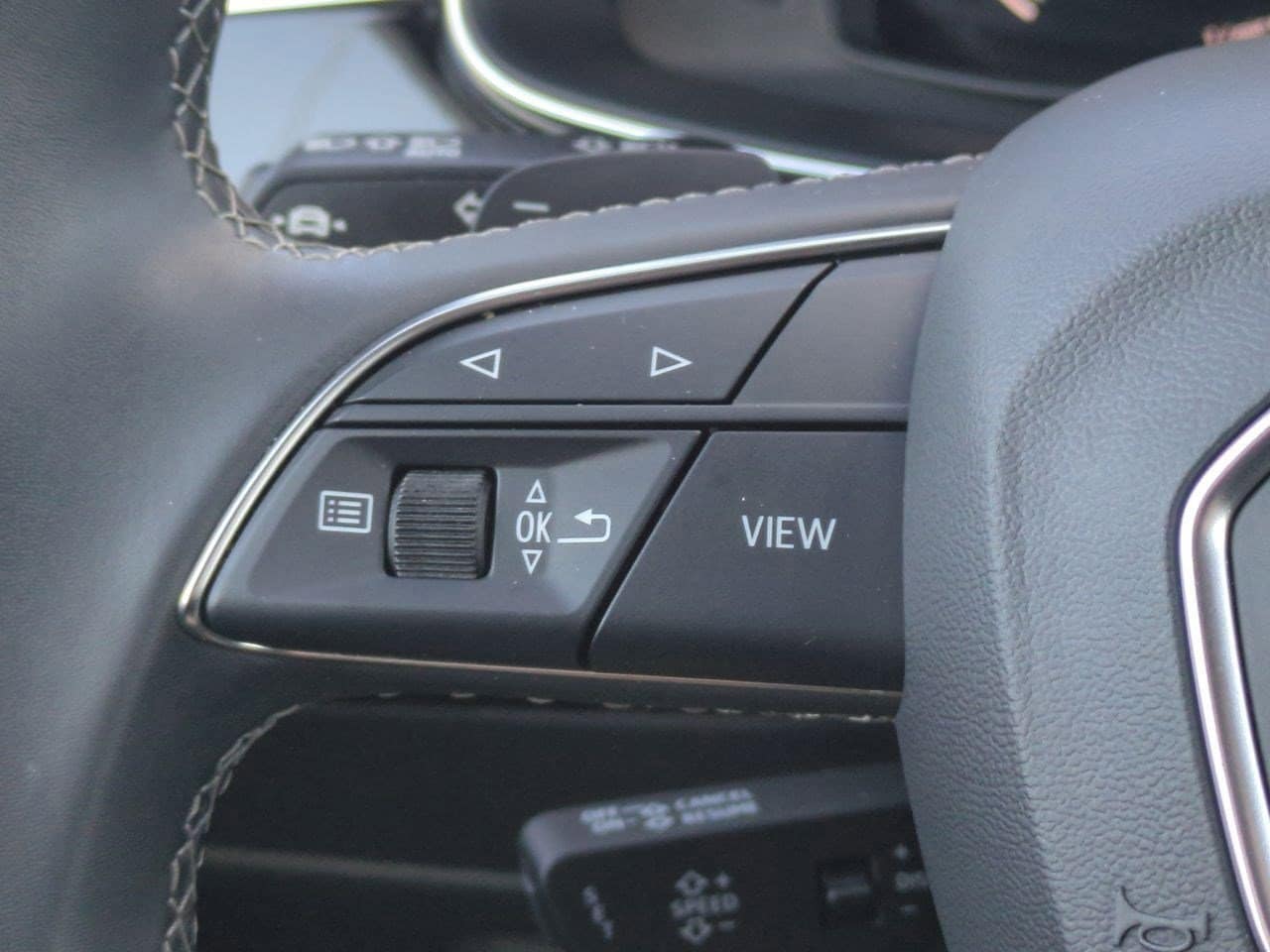 Thumbnail: 2025 Audi Q7 - 23