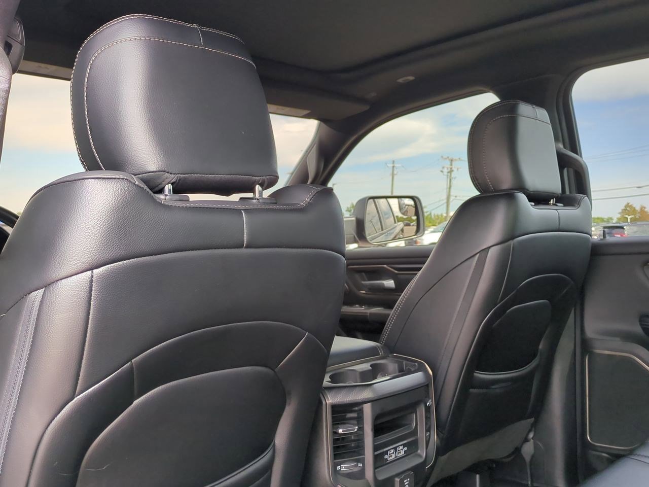 Thumbnail: 2023 RAM 1500 - 17