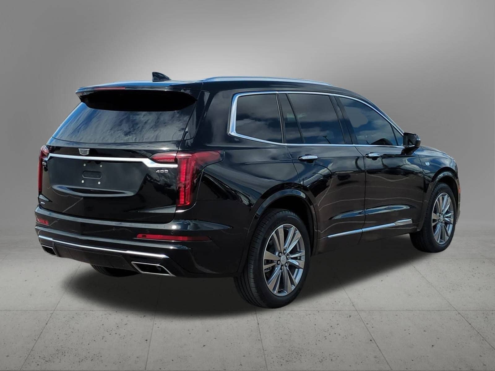 Thumbnail: 2024 Cadillac XT6 - 6