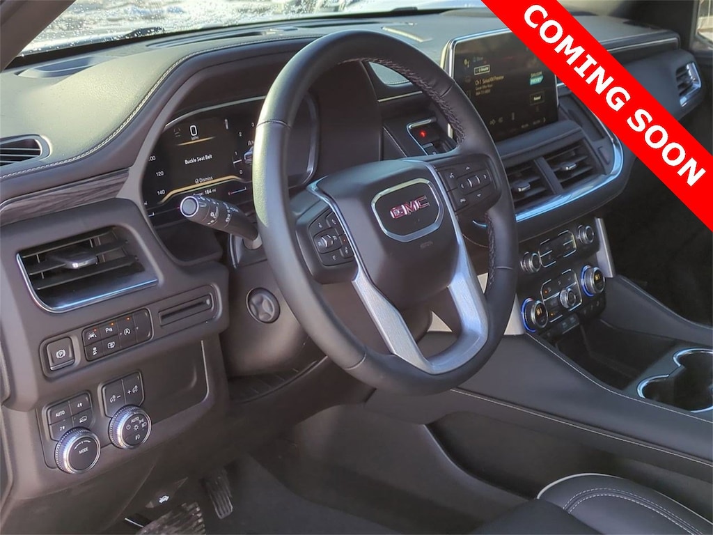 Used 2024 GMC Yukon SLT SUV