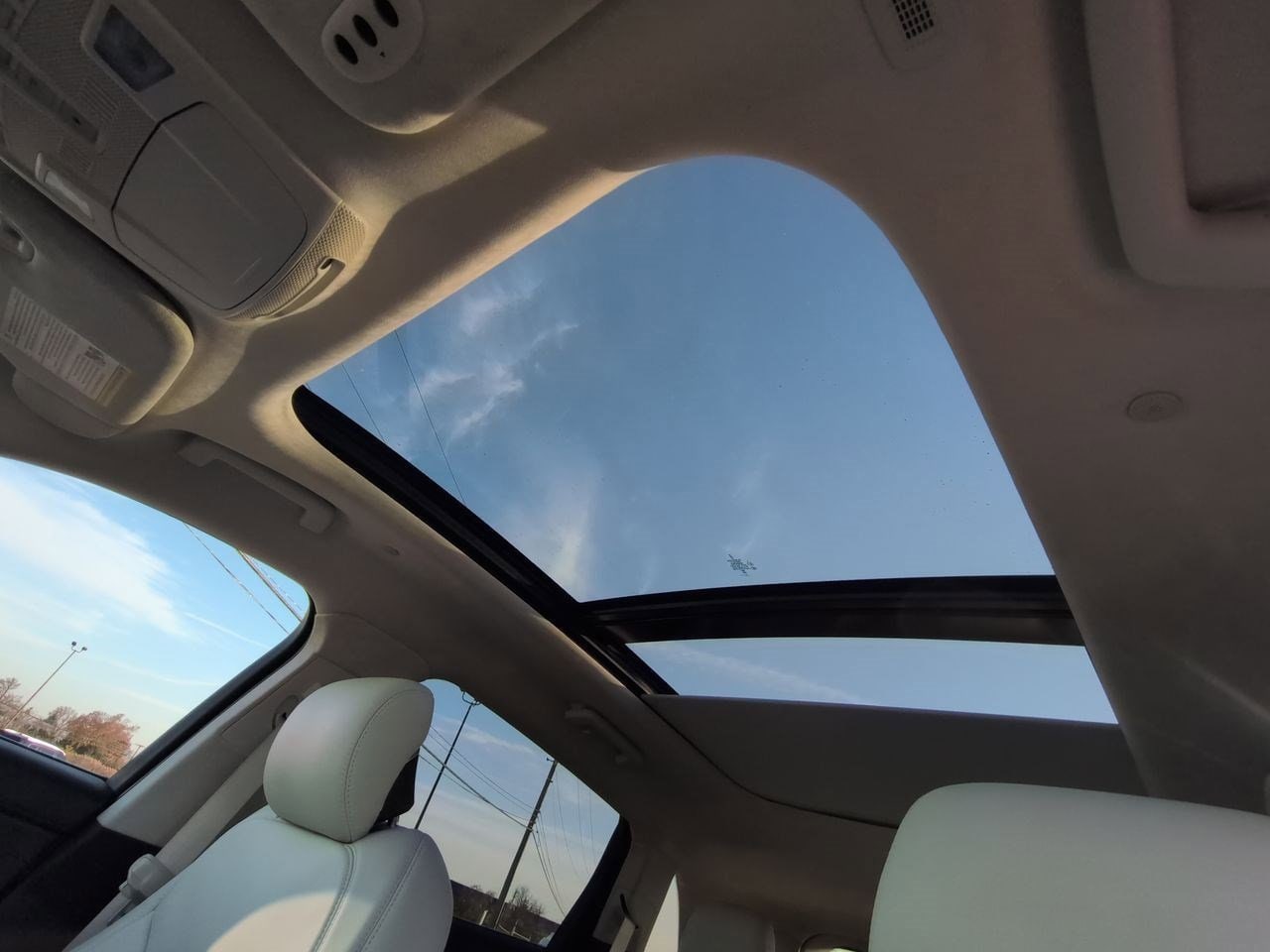 Thumbnail: 2023 Lincoln Nautilus - 19