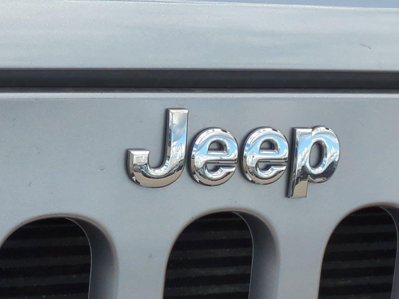 Thumbnail: 2014 Jeep Wrangler - 11