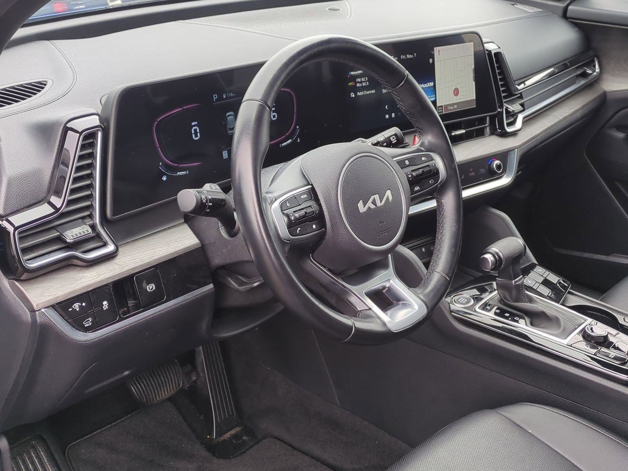 2023 Kia Sportage X-Line photo 2