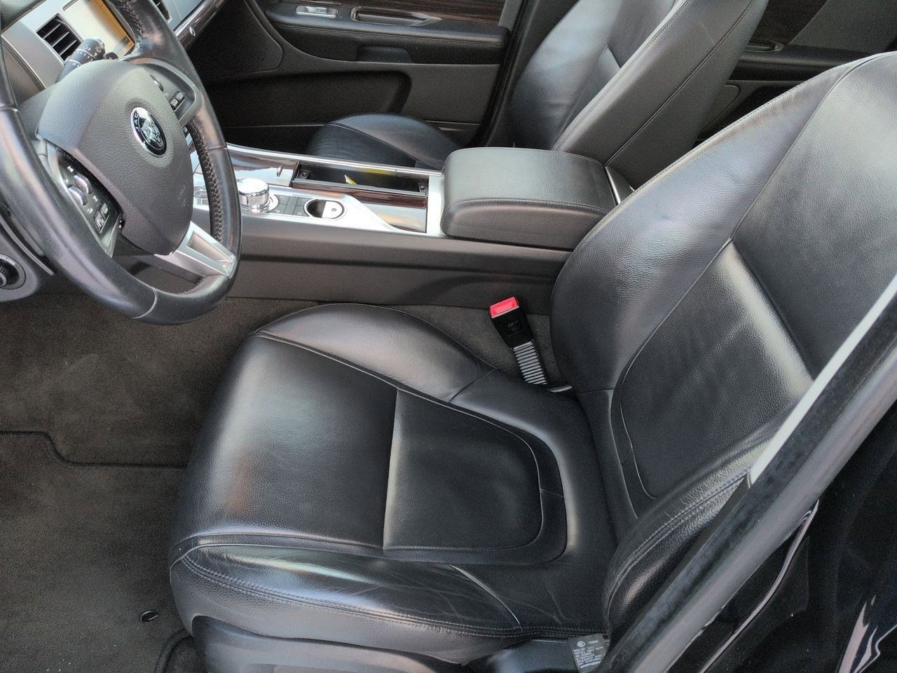 Thumbnail: 2014 Jaguar XF - 13