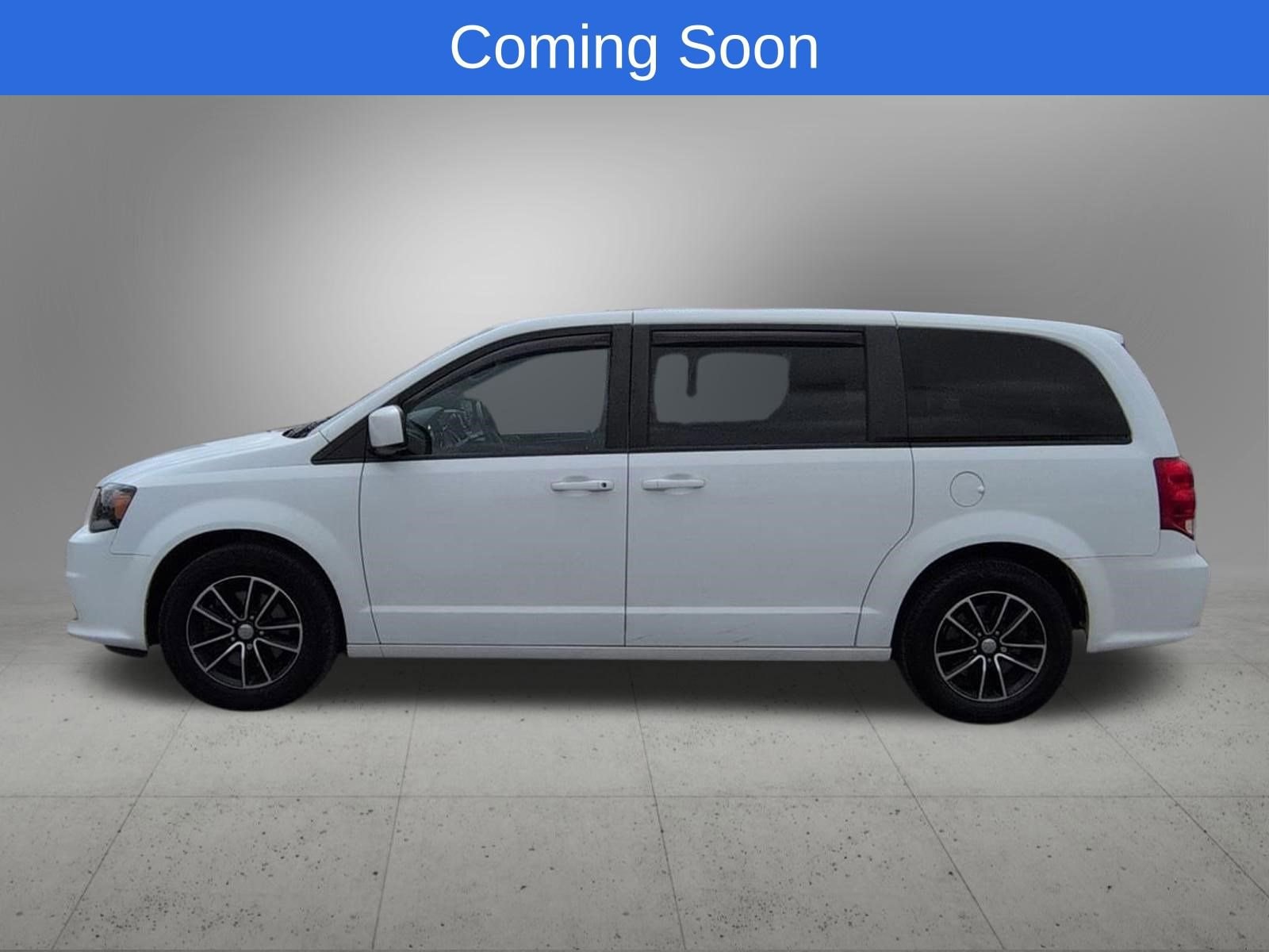 Thumbnail: 2019 Dodge Grand Caravan - 3