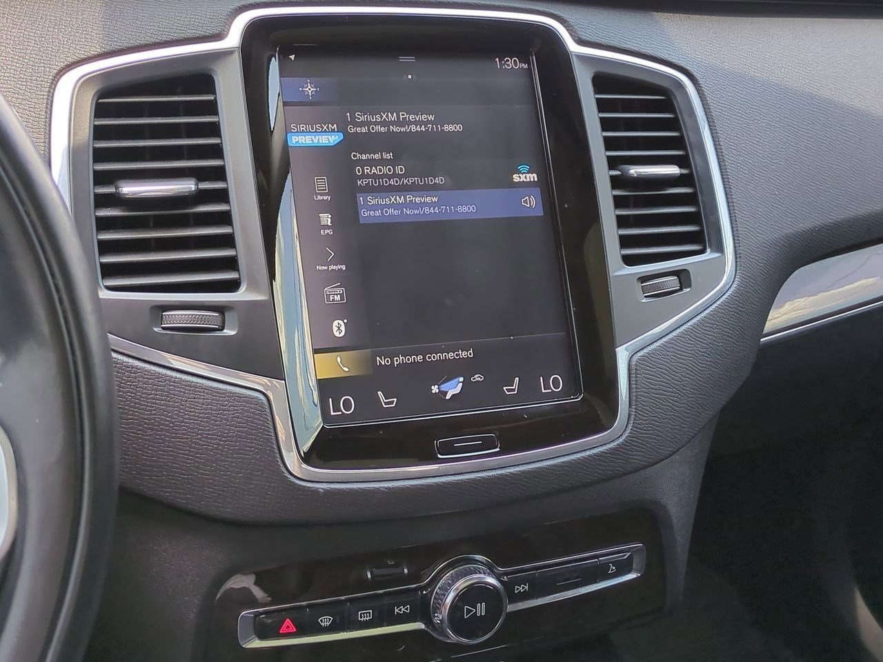 Thumbnail: 2019 Volvo XC90 - 28