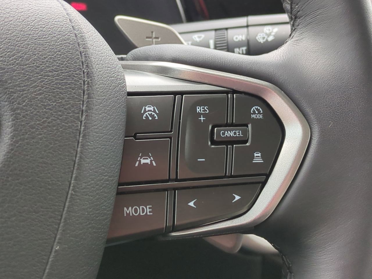 Thumbnail: 2023 Lexus RX - 23