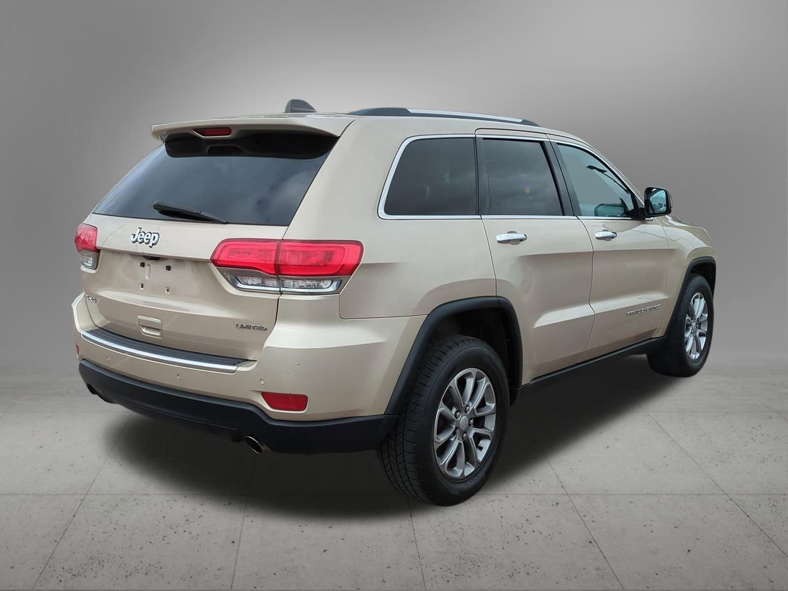 Thumbnail: 2014 Jeep Grand Cherokee - 6