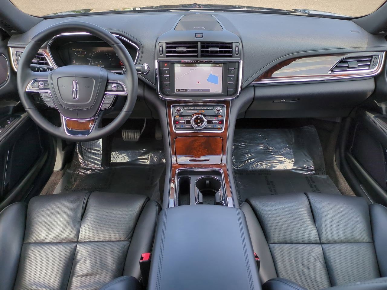 Thumbnail: 2017 Lincoln Continental - 14