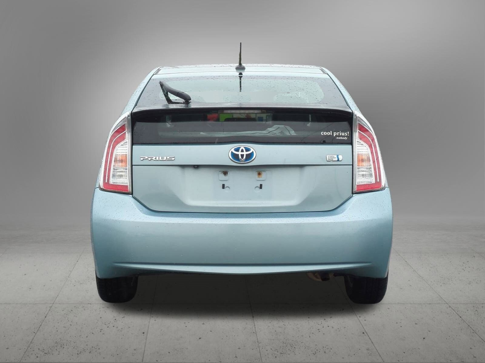 Thumbnail: 2012 Toyota Prius - 5