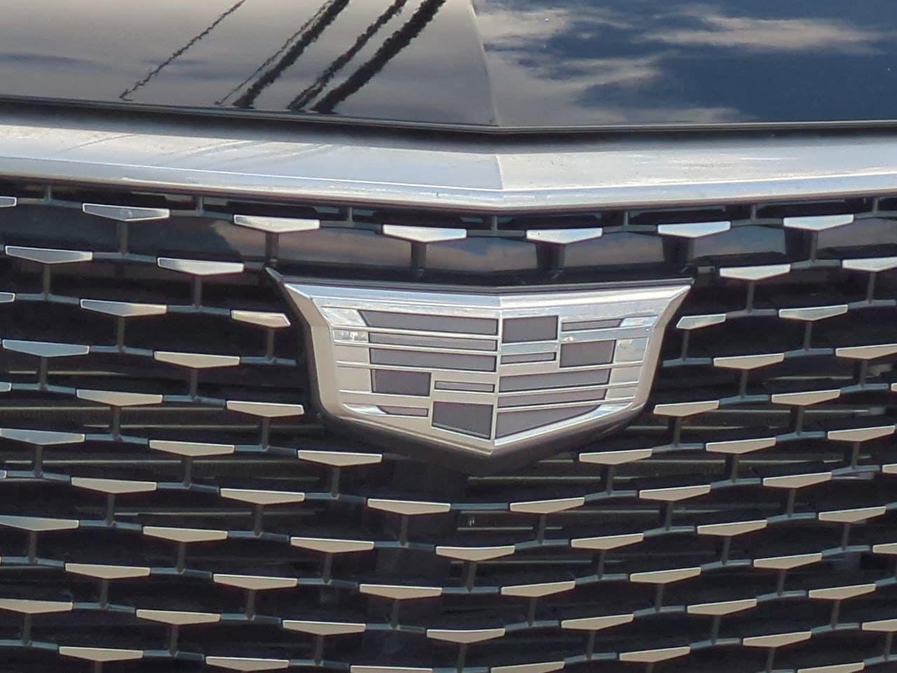 Thumbnail: 2024 Cadillac XT6 - 11